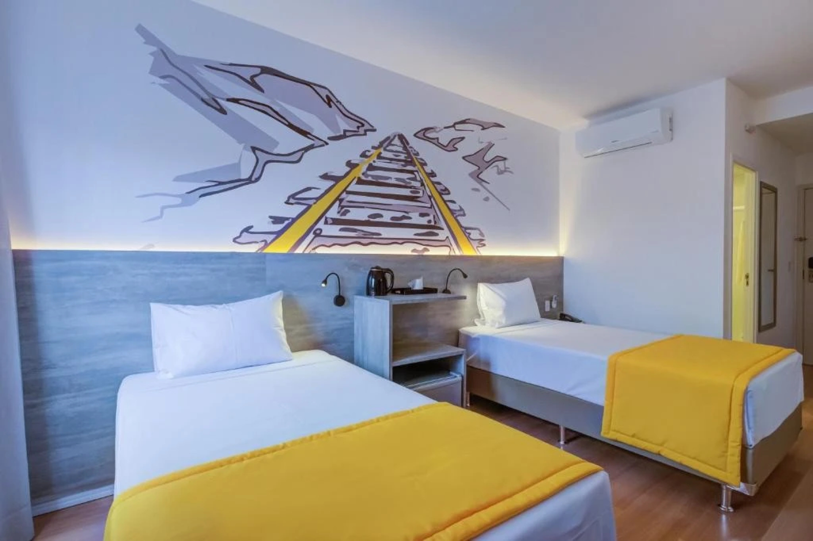Summit Suítes Hotel Cruzeiro
