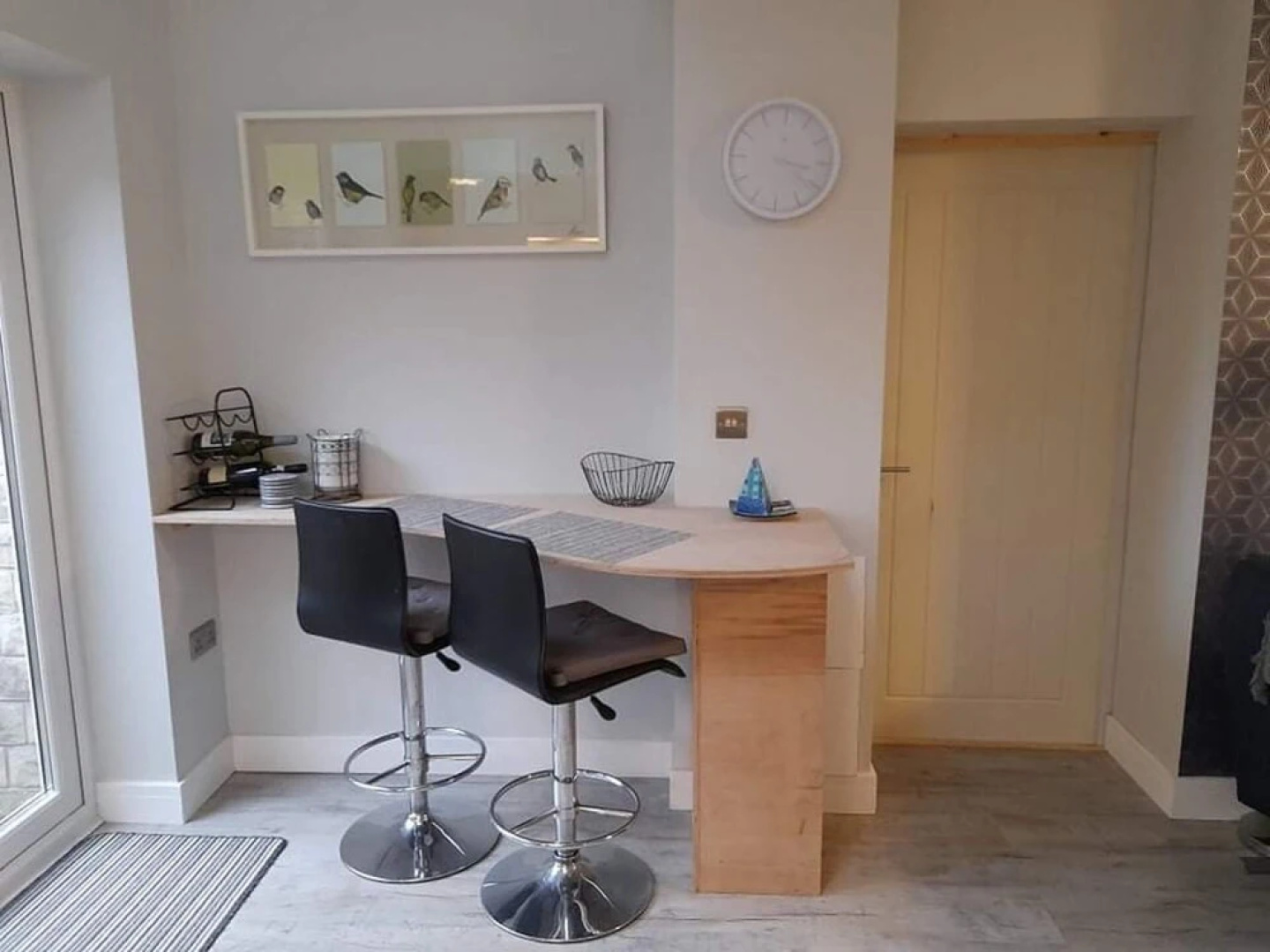 Outstanding, Modern 1-bed House in Chippenham