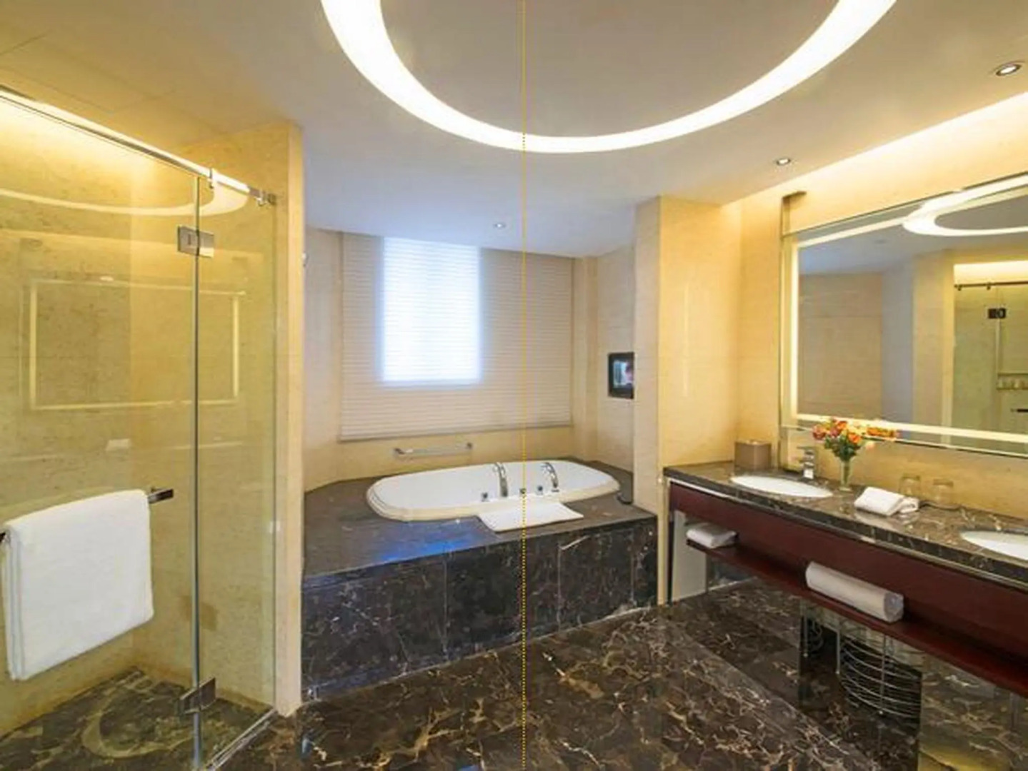 Changsha Longhua International Hotel