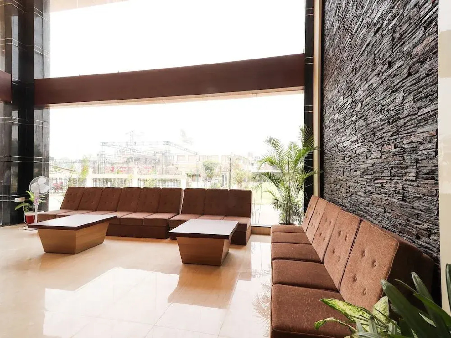 Hotel Bandhan by OYO Rooms