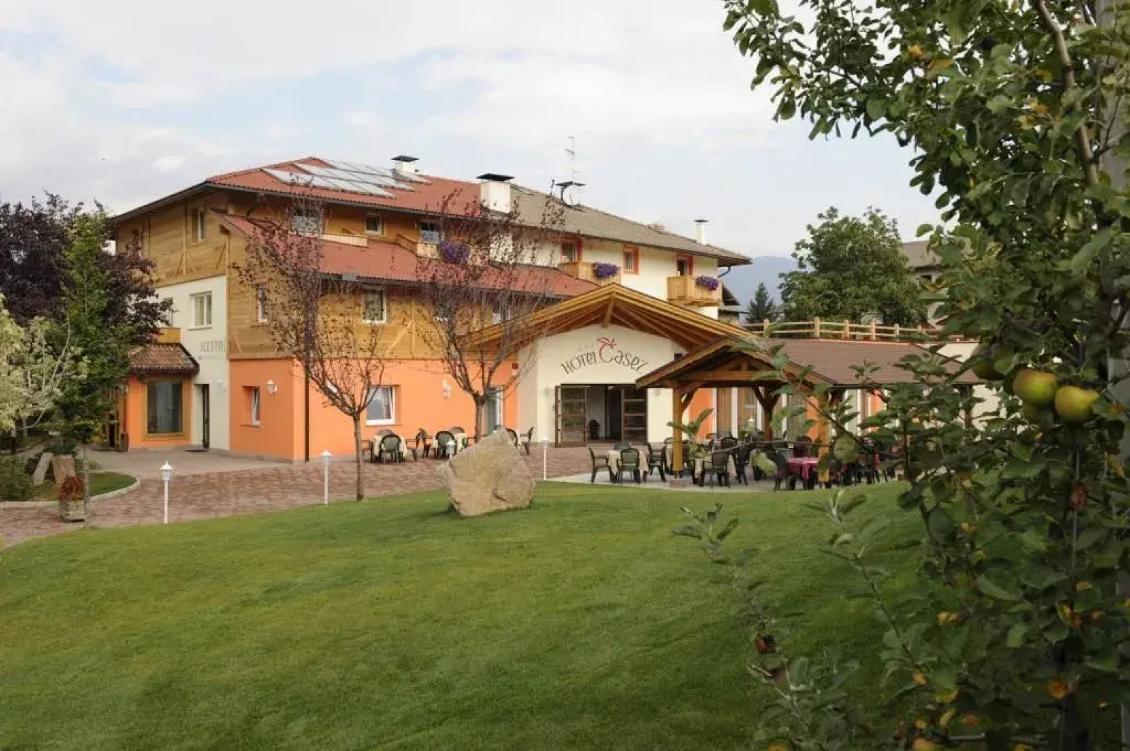 Casez Apparthotel
