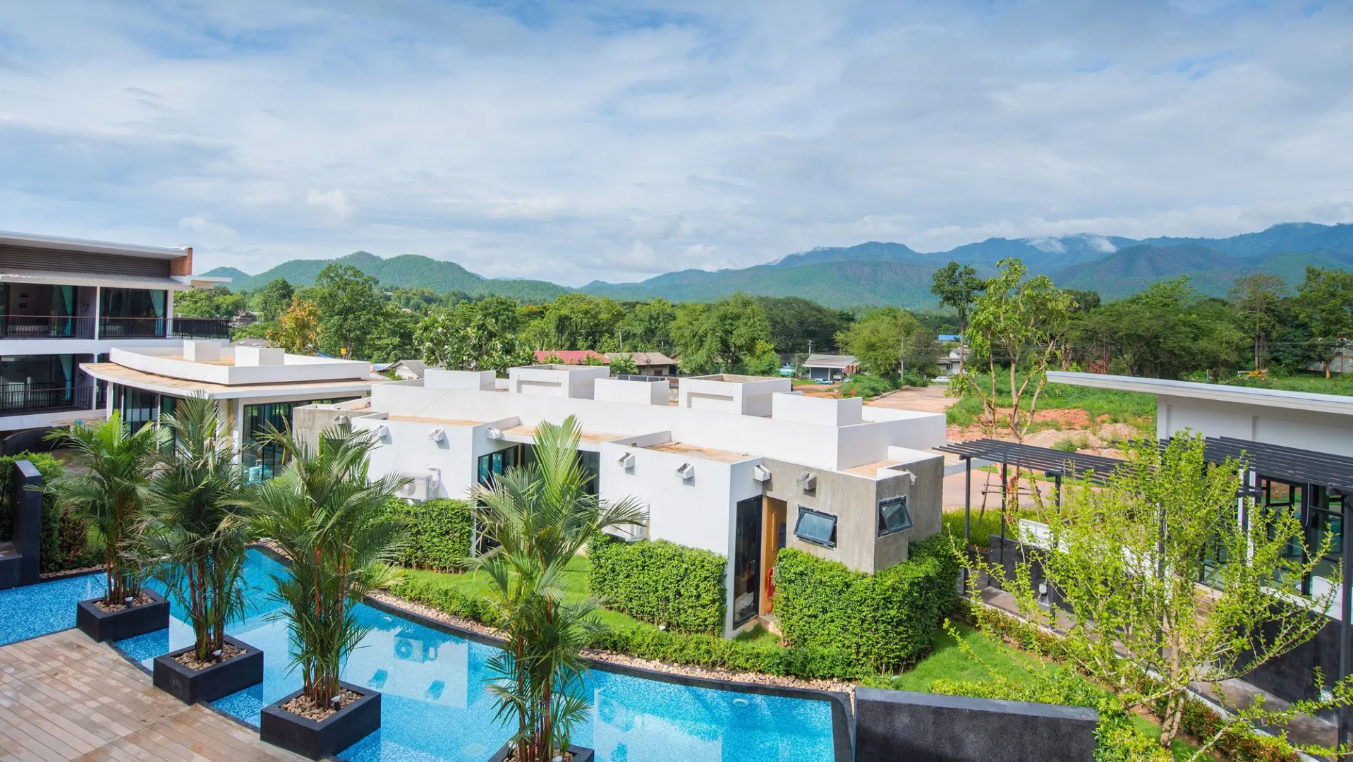 B2 Mae Hong Son Premier Hotel