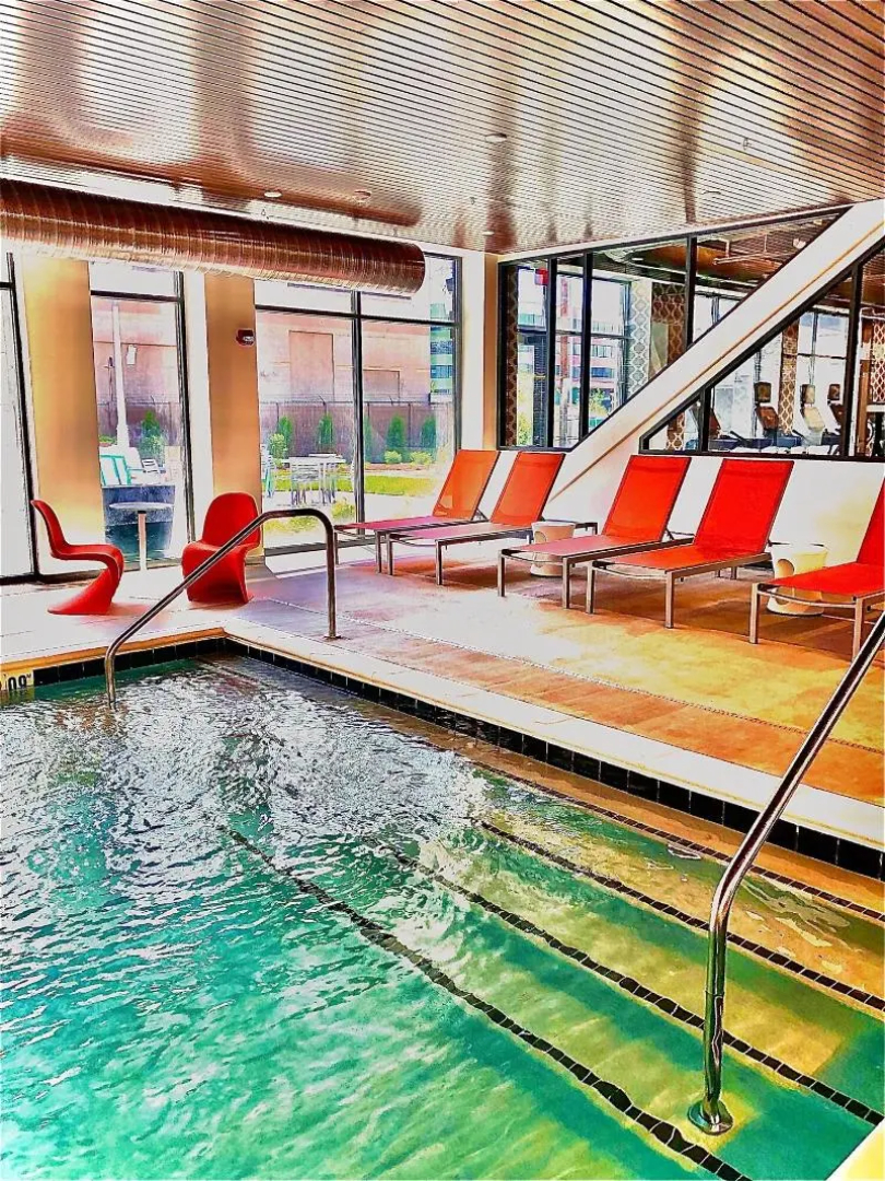 Aloft St. Louis Cortex
