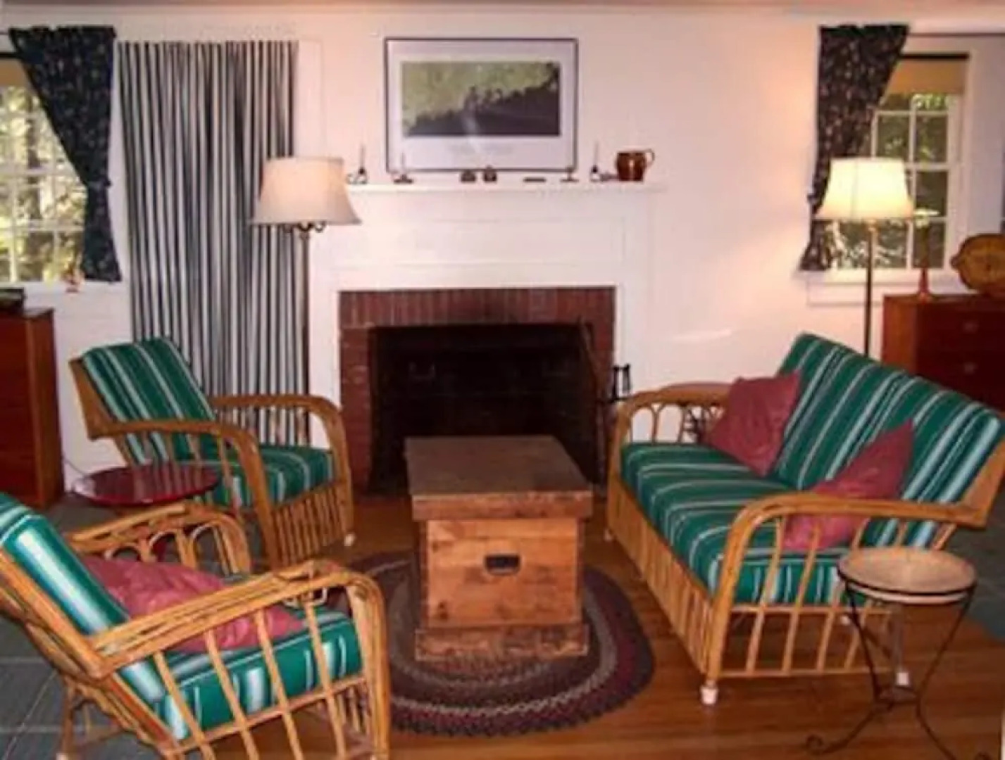 Carriage House - One Bedroom Home