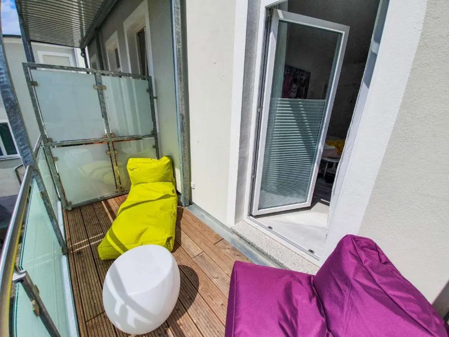 PB Ferienwohnungen - FeWo 6 - Stilvoll eingerichtetes Apartment im Herzen Senftenbergs