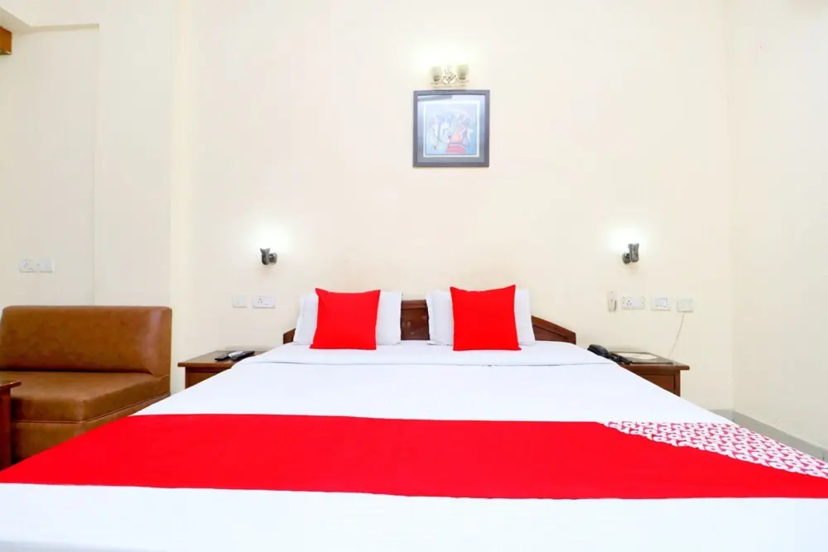 OYO 43237 Hotel Park Inn