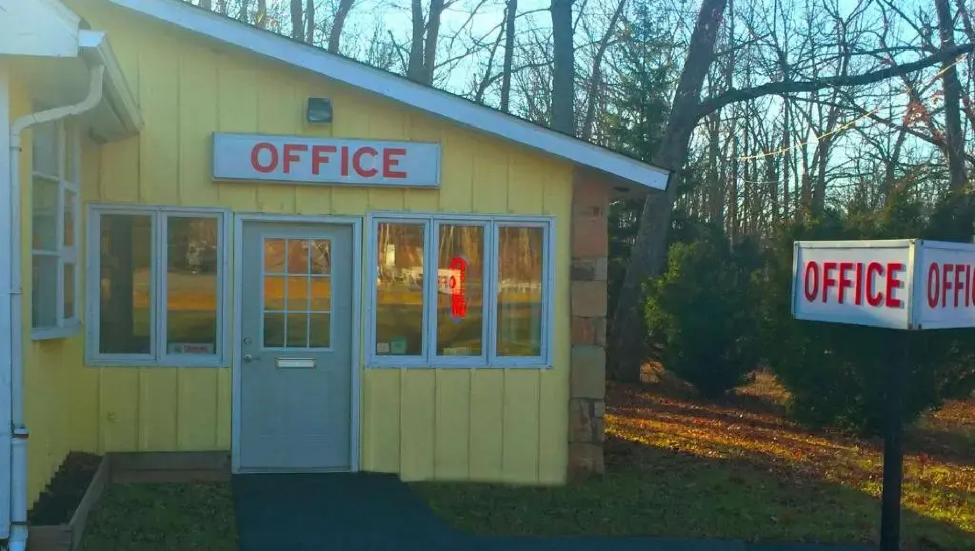 Country Place Inn and Suites White Haven