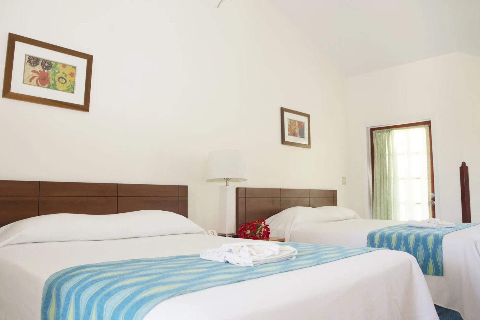 Orange Hill Beach Inn