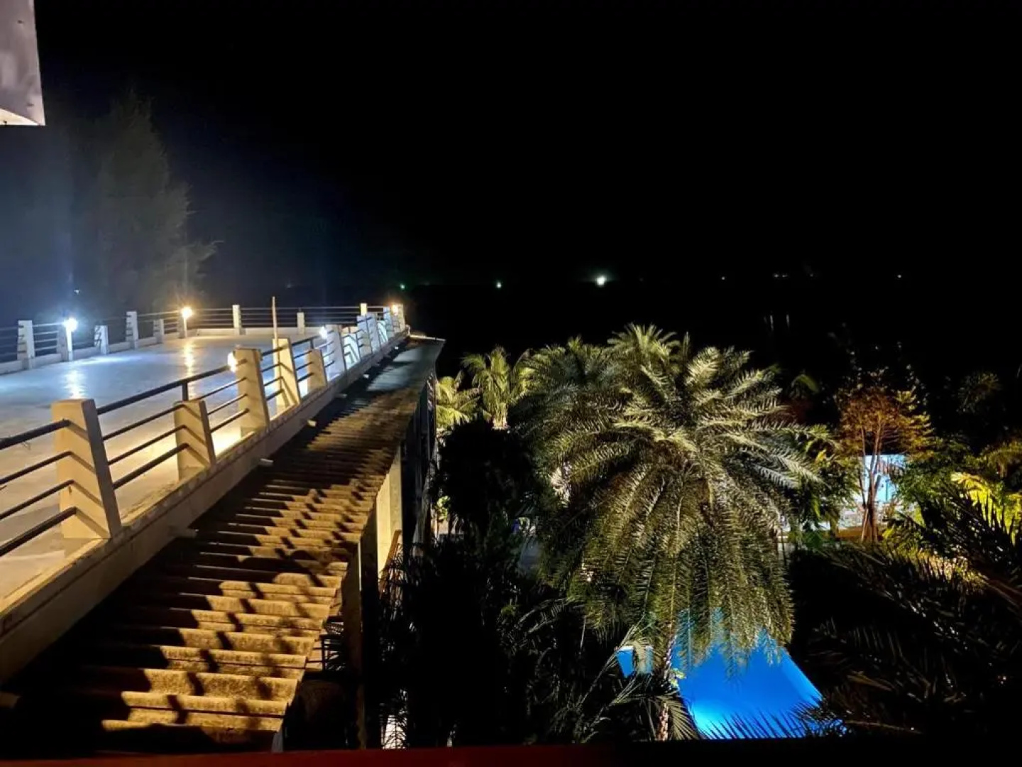 Windy Sea View Resort