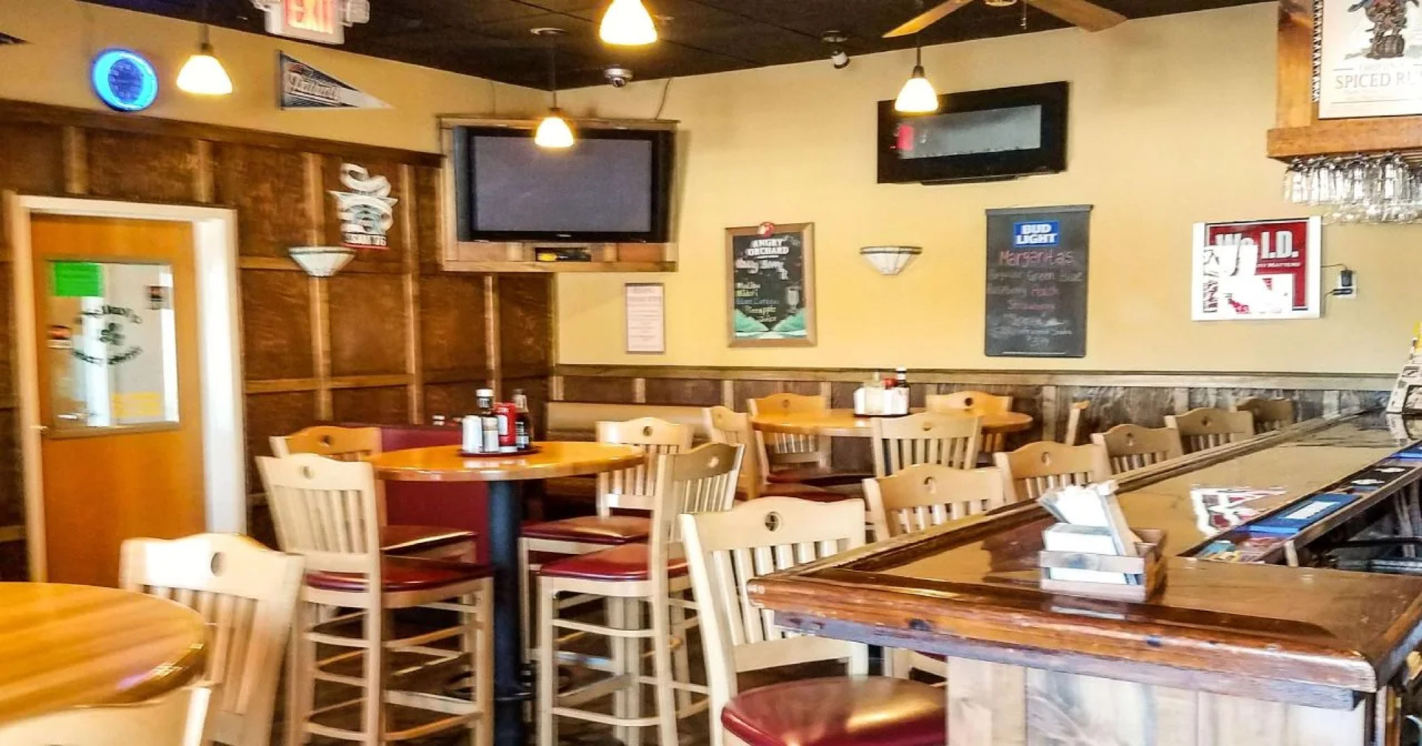 Iveys Motor Lodge Houlton