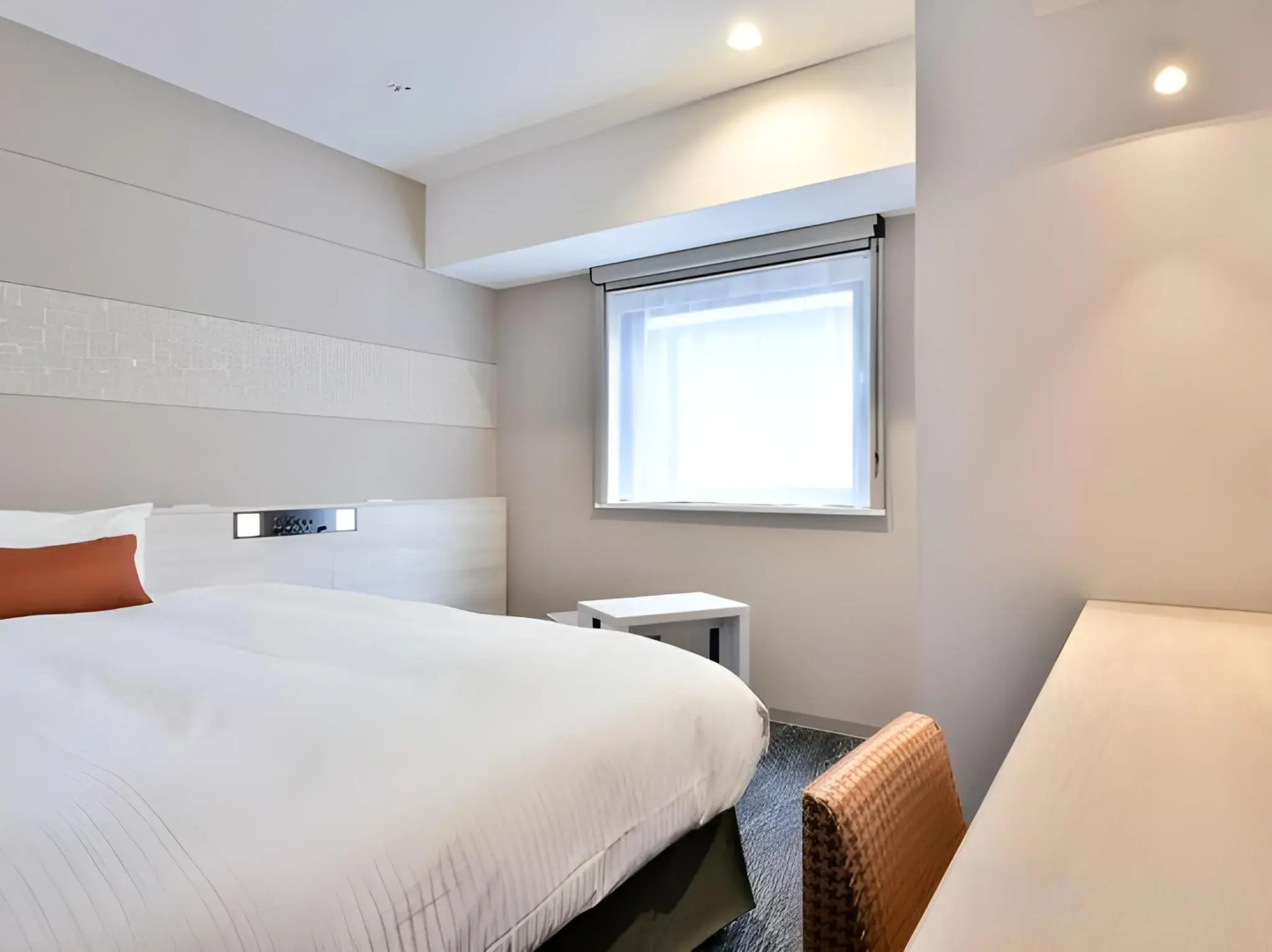 Vessel Inn Chiba Station