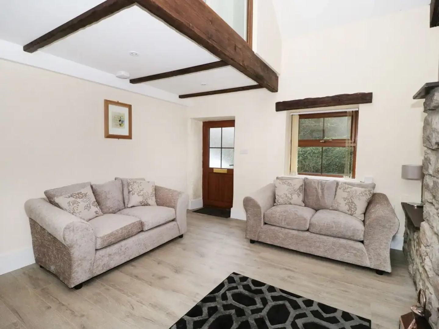 2 Tan Y Marian Uchaf