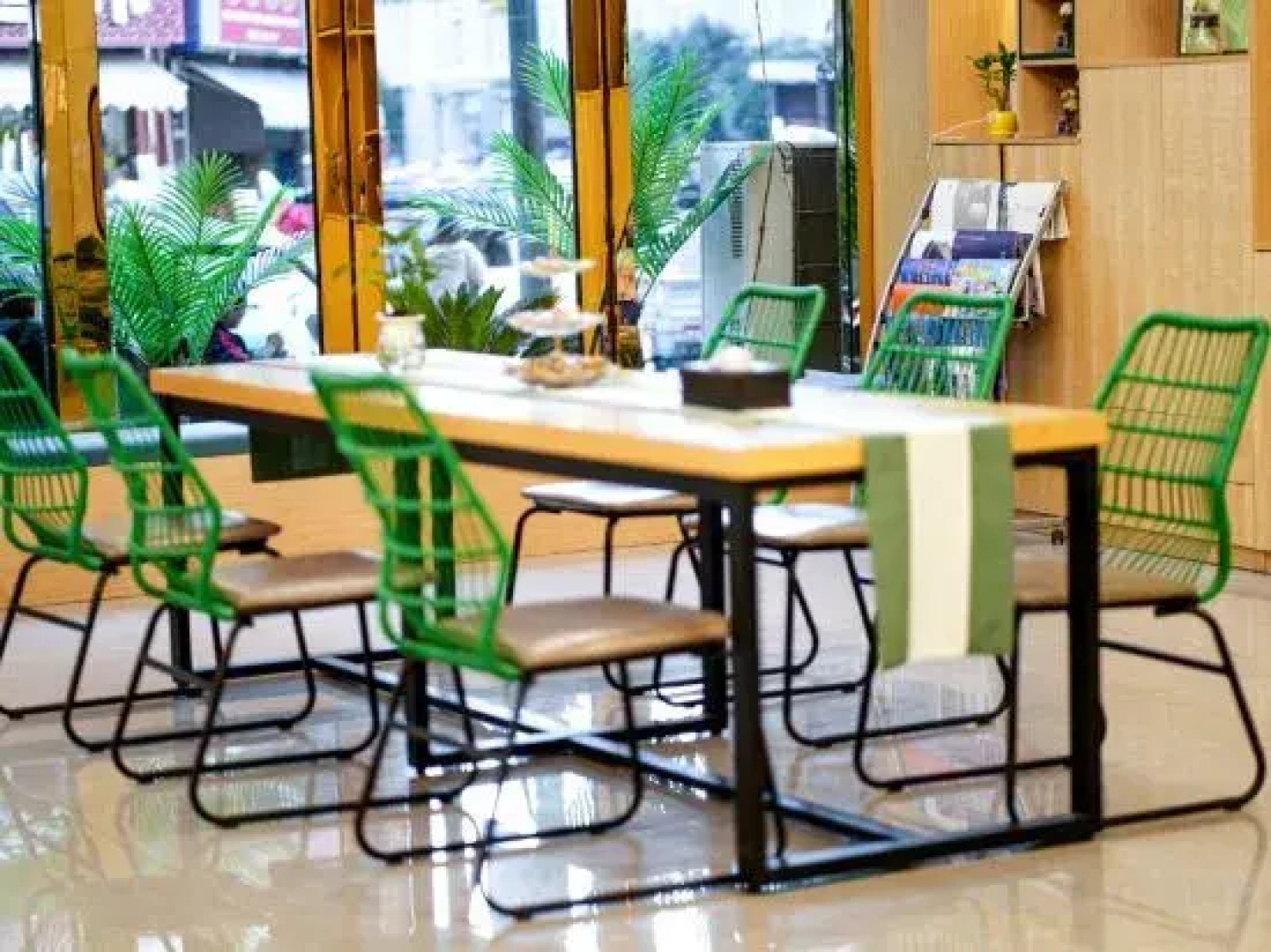 Kester Business Hotel