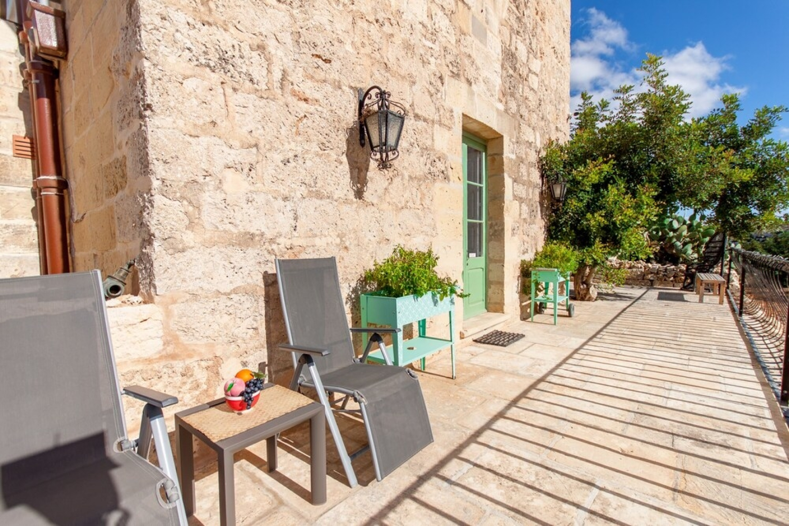 San Martin Wonderful Pool & Spa Villa