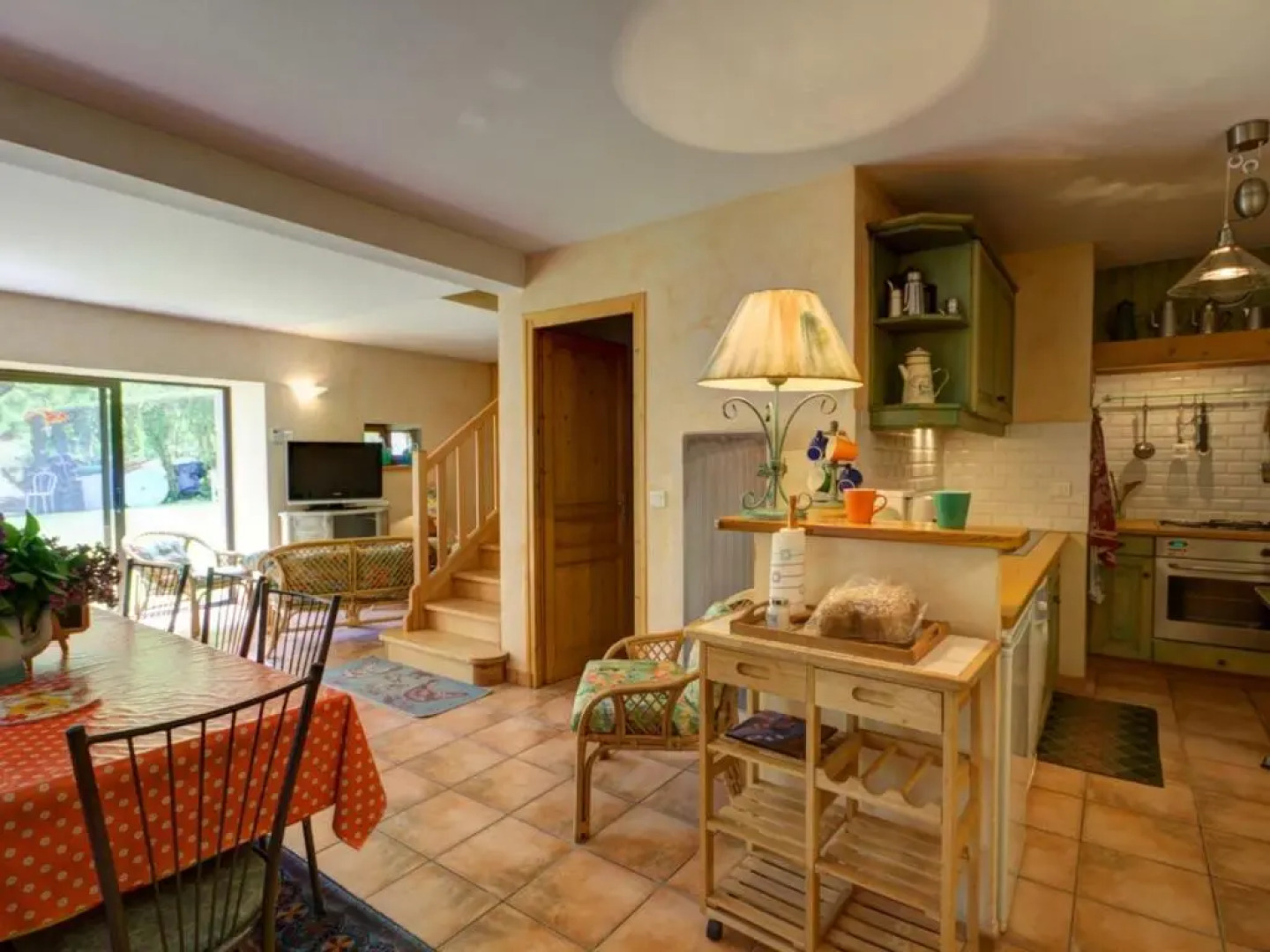 Gîte Marols, 4 pièces, 6 personnes - FR-1-496-1