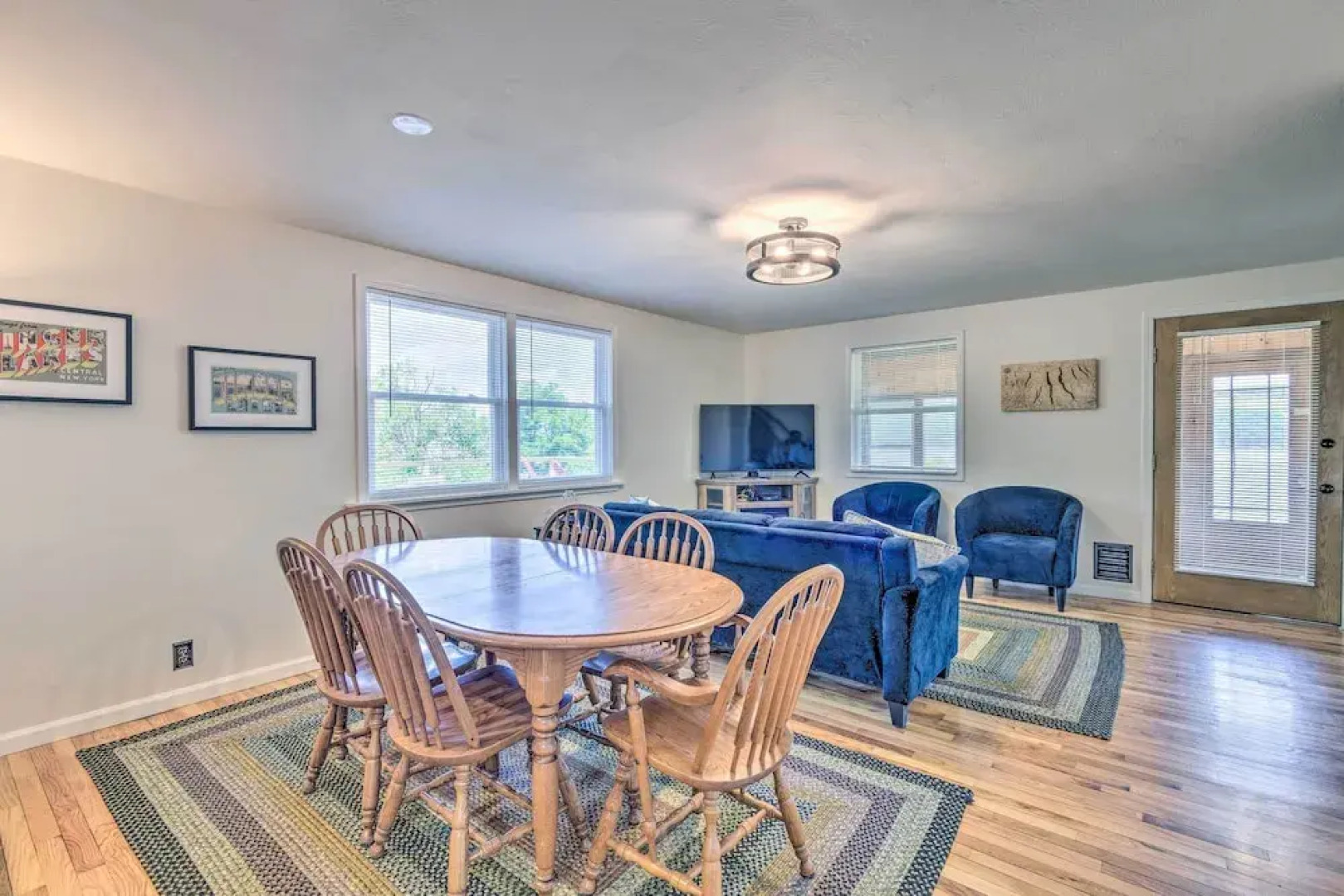 Watkins Glen Lakeview Cottage w/ Waterfall!