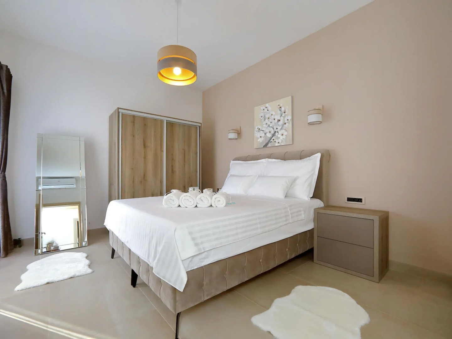 Amazing villa with pool and sea view surrounded by nature