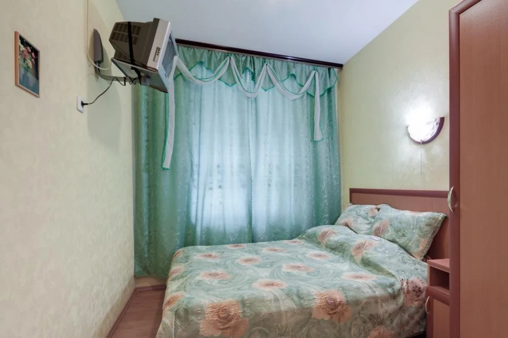 Меблированные комнаты Эстера