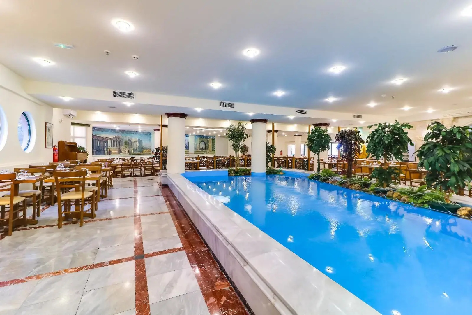 Kournas Village Beach Hotel