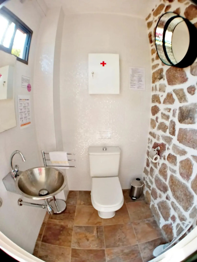 Aloja entero El Mirador de Acebo 4 estrellas piscina Sauna Spa