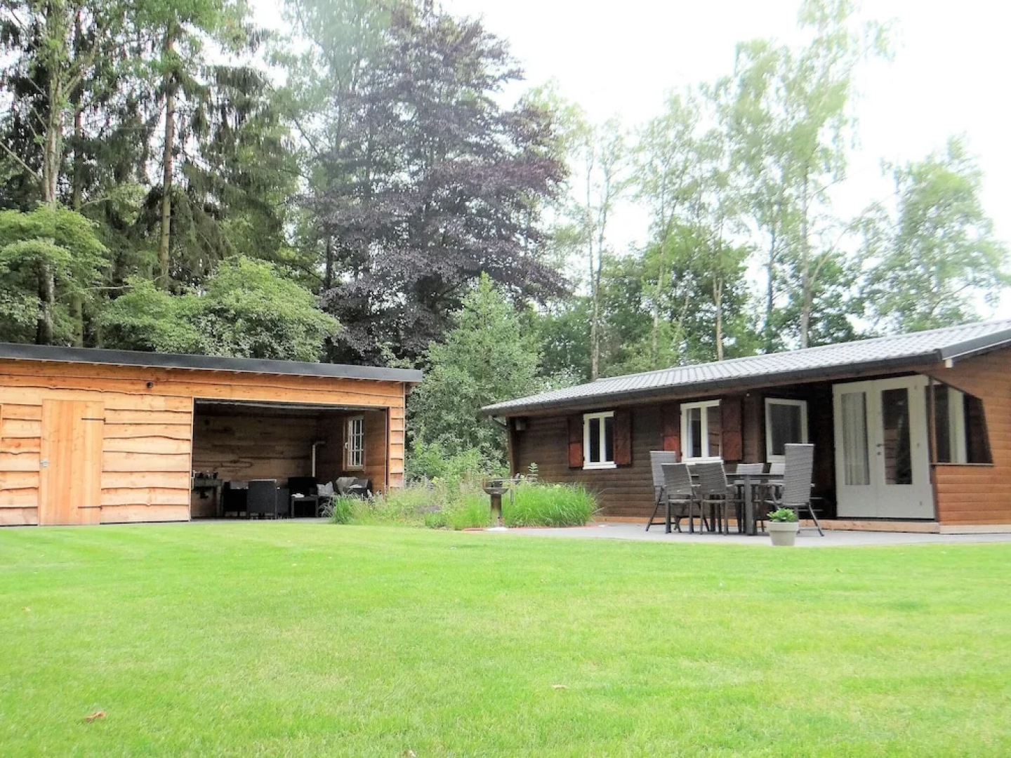 Beautifully Furnished Chalet With a Huge Garden in the Middle of Nature