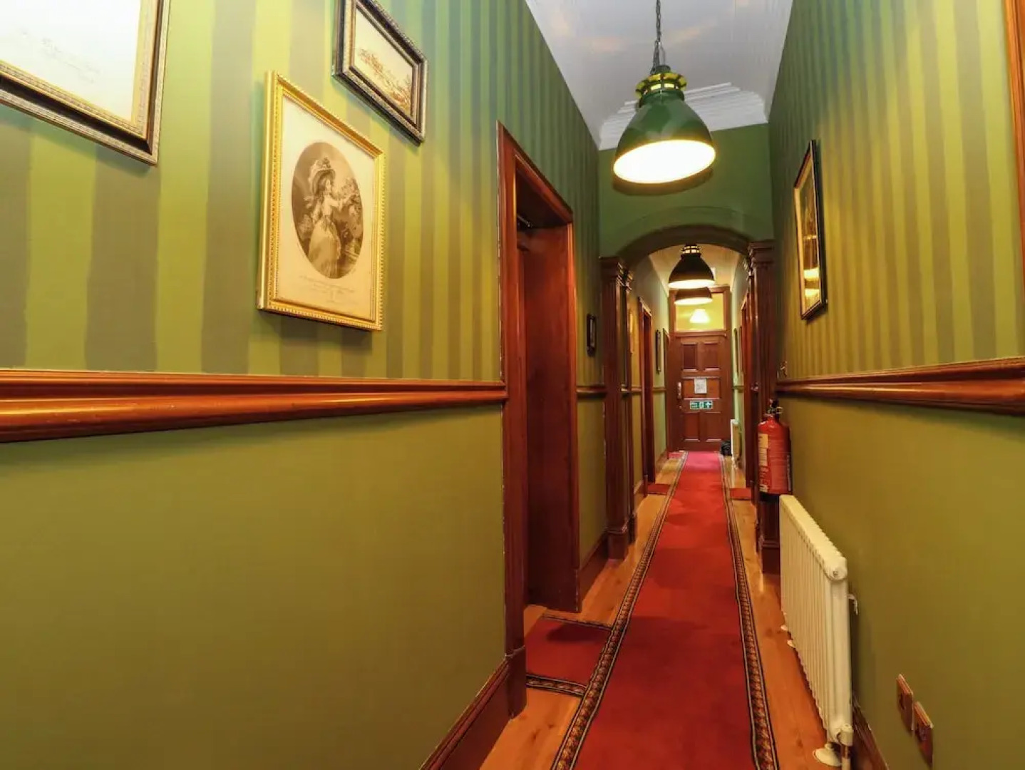 Dalvorar - Mar Lodge Estate