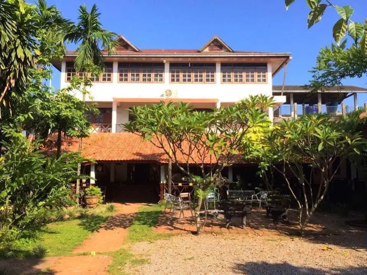 Thakhek Travel Lodge