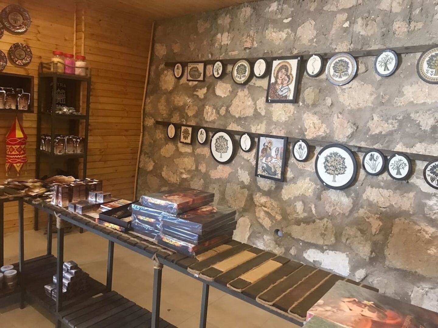 Wooden Arcs Resort & Spa