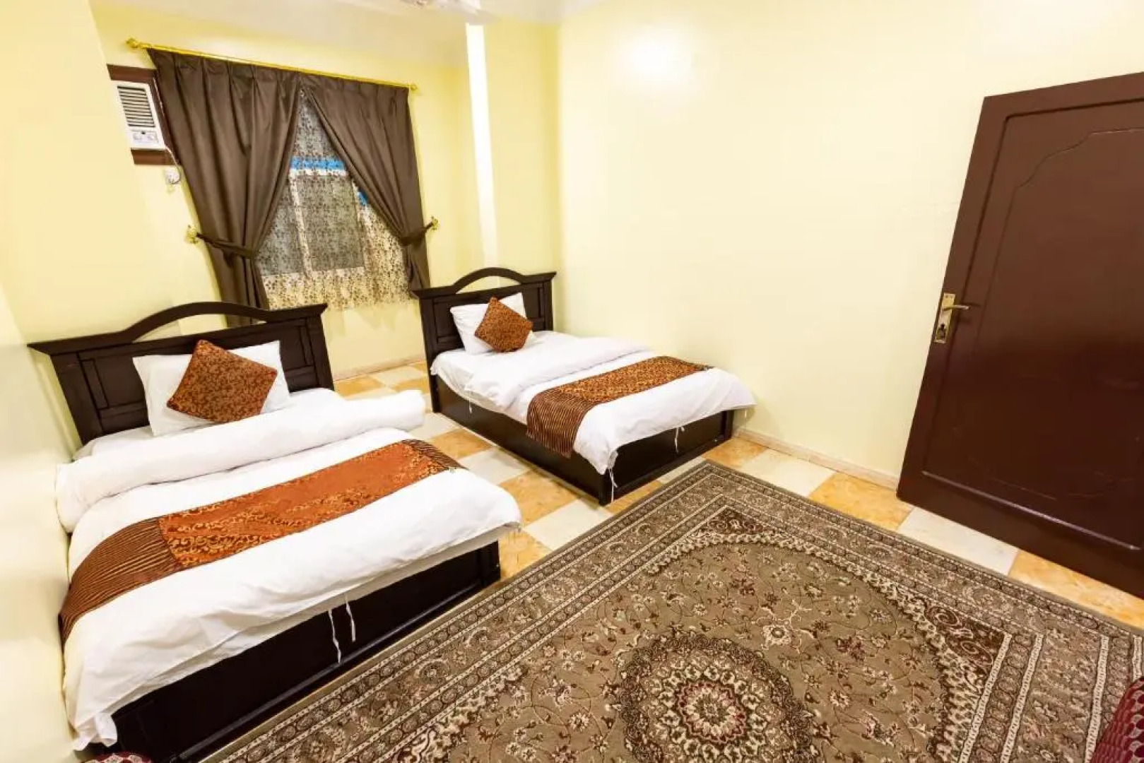 العييري للوحدات المفروشة الباحة3