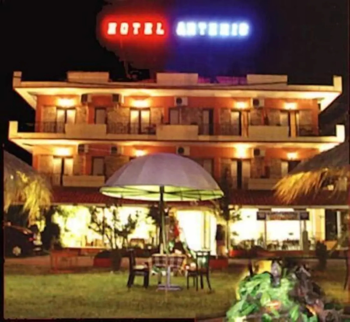 Artemis Hotel
