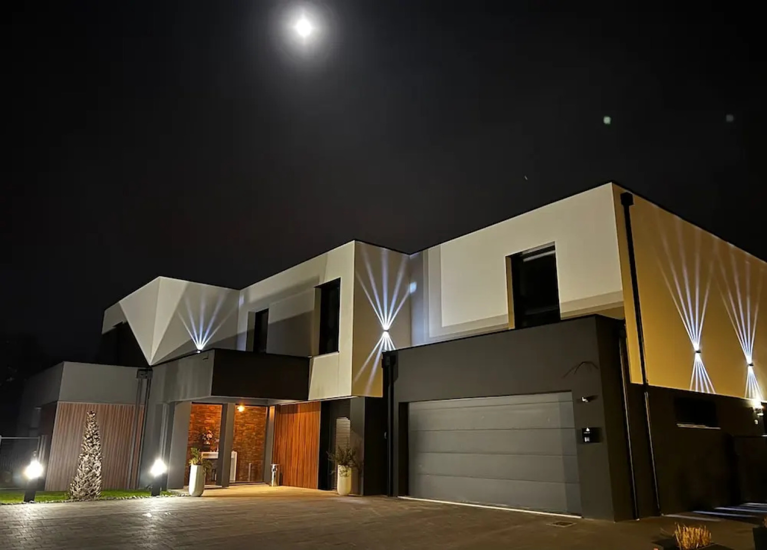 Hôtelya - Lille - Villeneuve d'Ascq