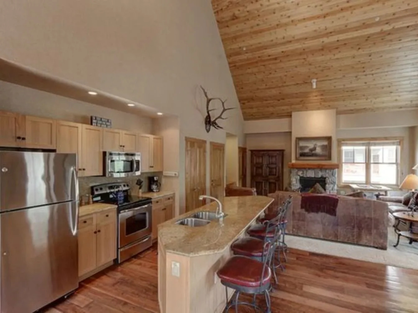 Buffalo Lodge by Summit County Mountain Retreats