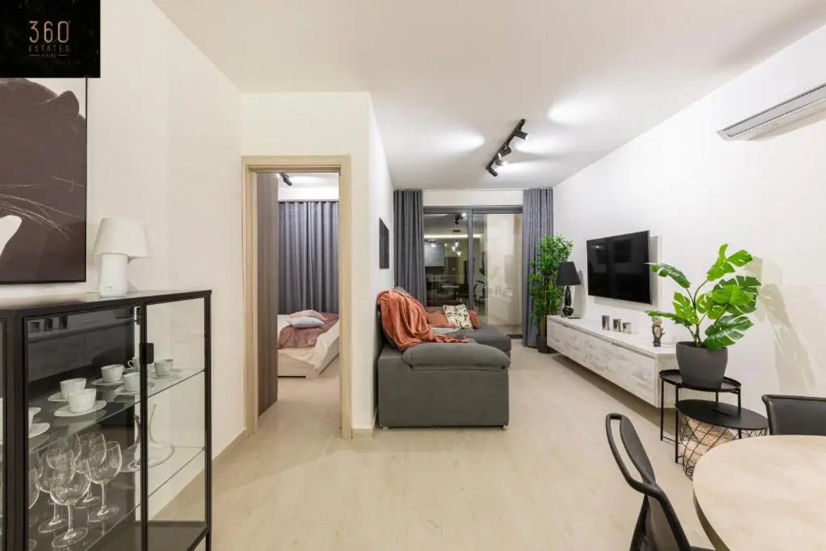 Cozy Brand new APT off Sliema Promenade & WIFI by 360 Estates