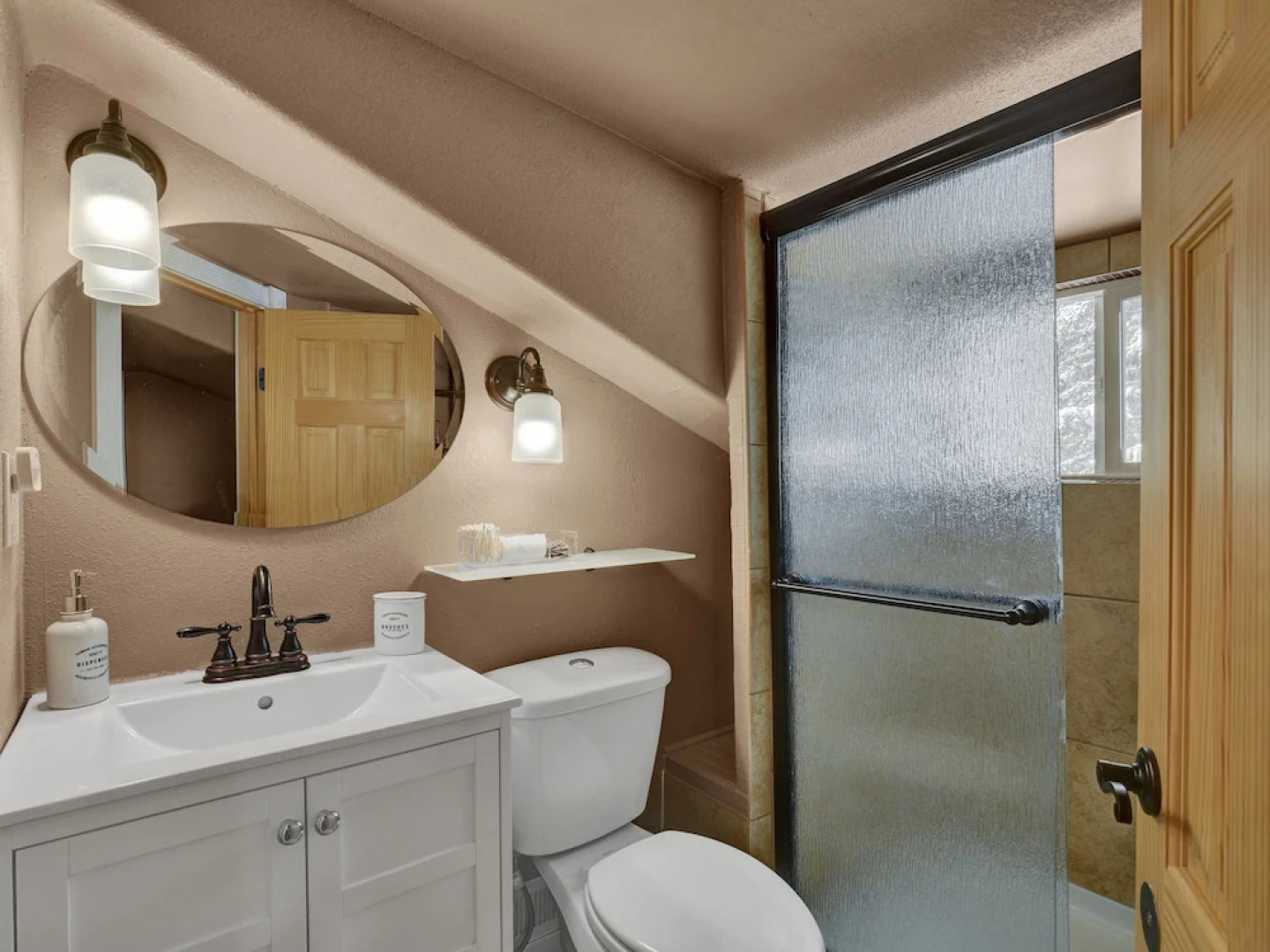 The Chipita Park Cabin