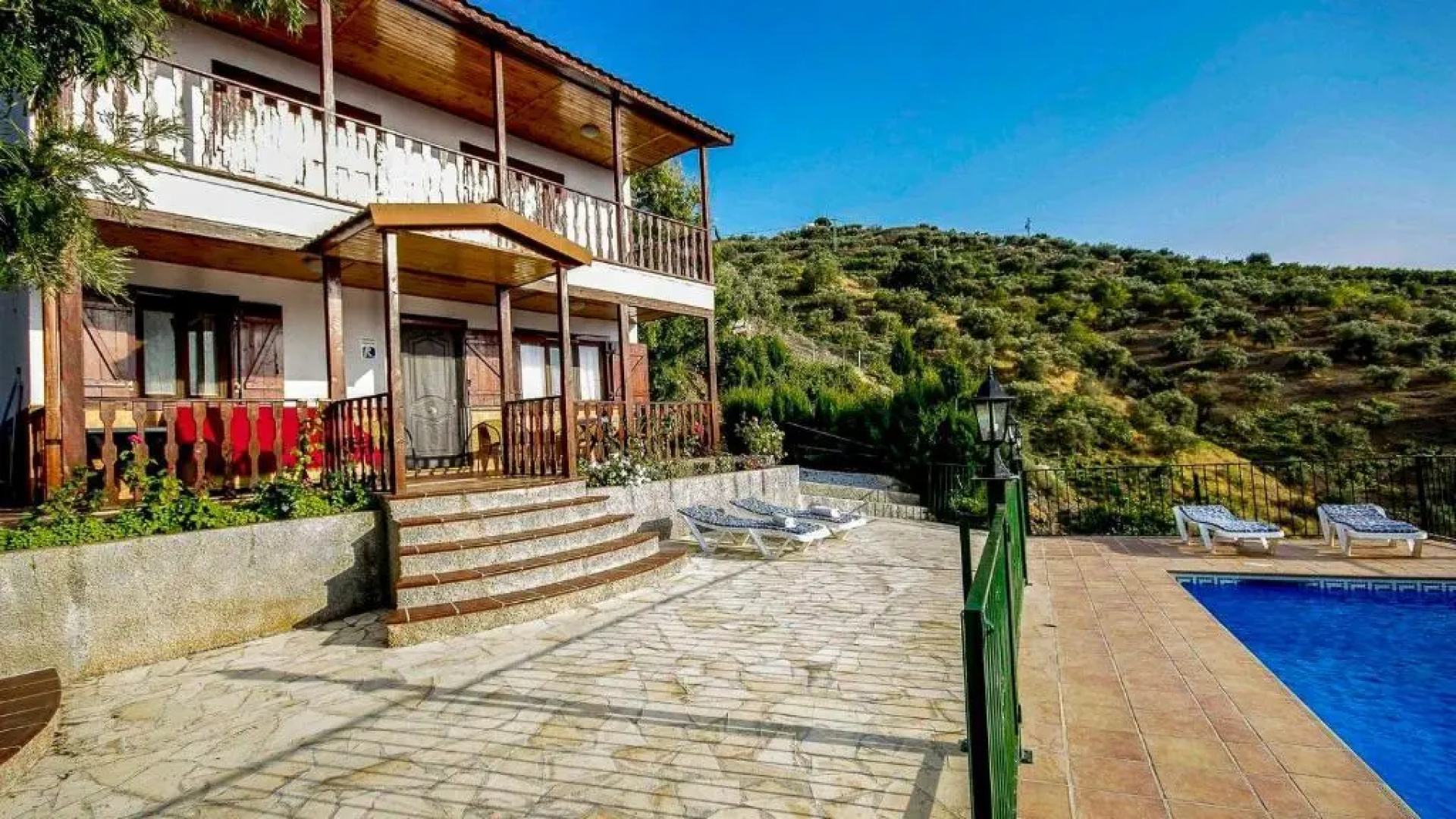 Casa Las Olivas Sayalonga by Ruralidays