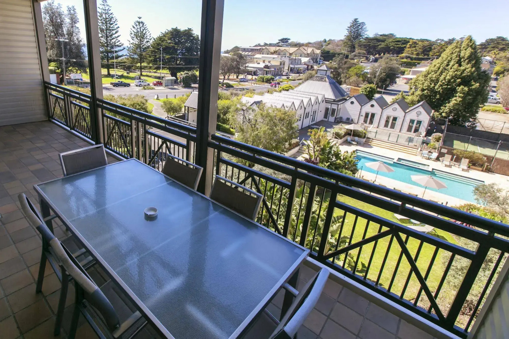 Portsea Village Resort