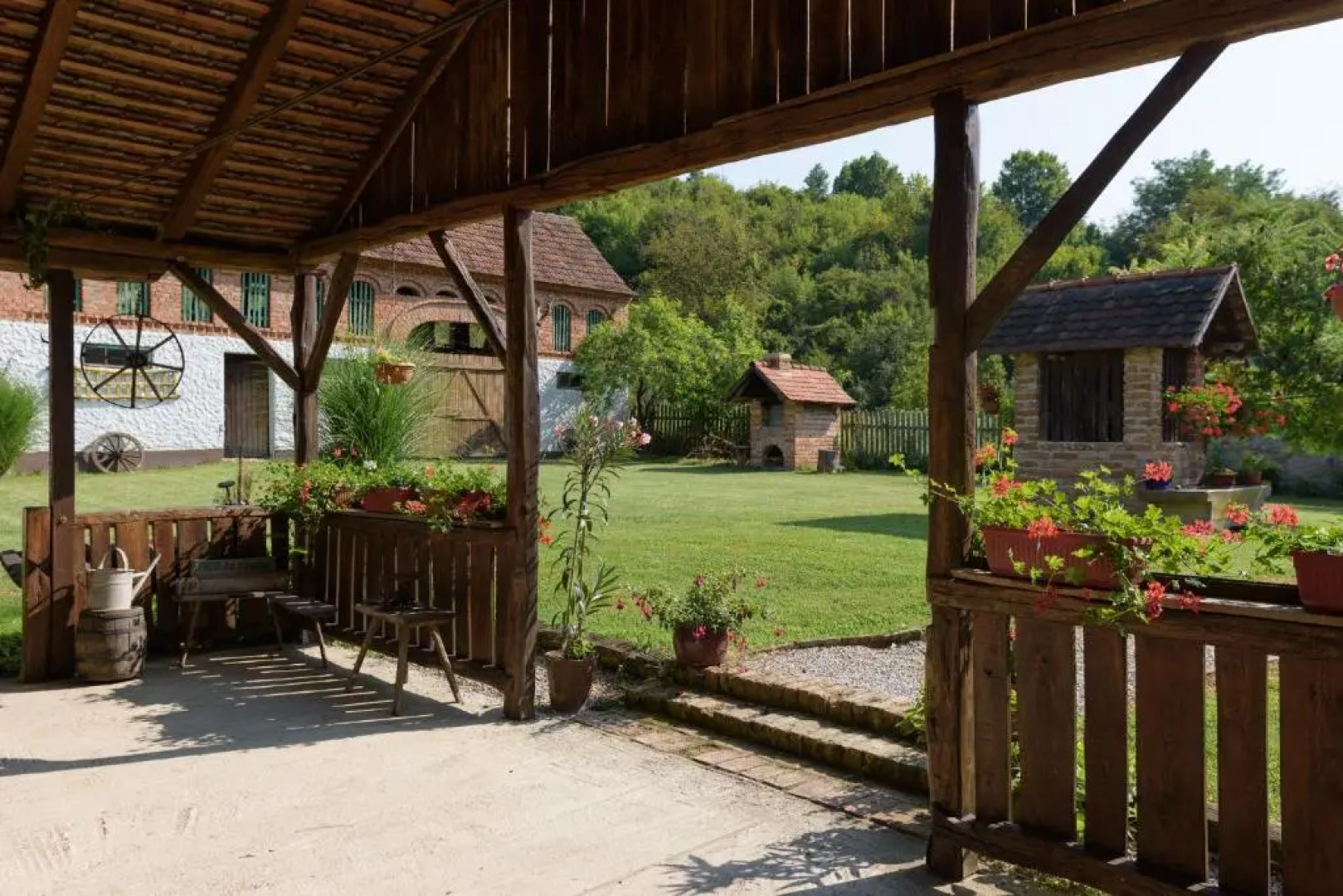 Apartment Eko Etno selo Stara Kapela, Pavina kuća