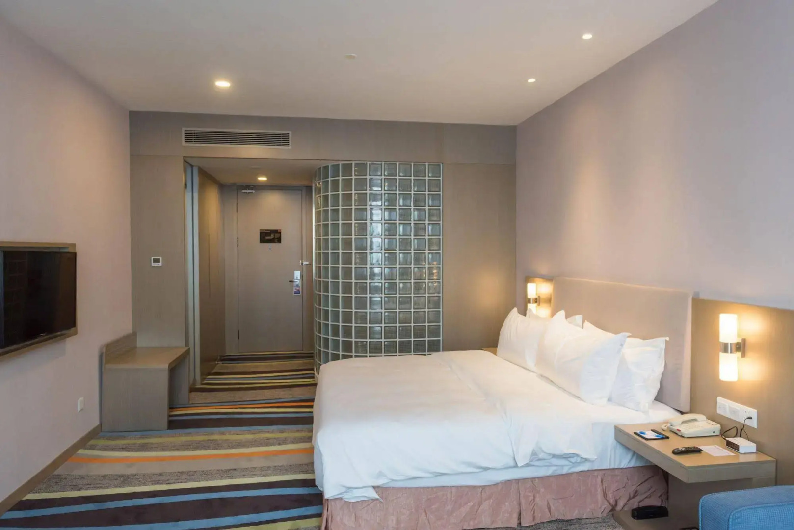 Guangzhou Baiyun Airport Rejoice by Argyle Hotel Rehe Metro Exit B