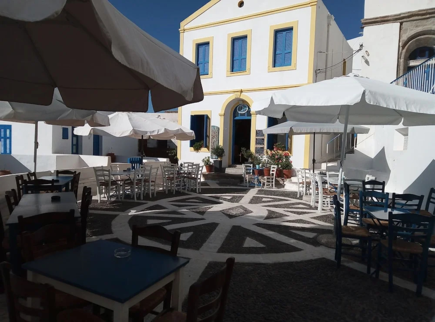 Traditional sea view house in Nisyros