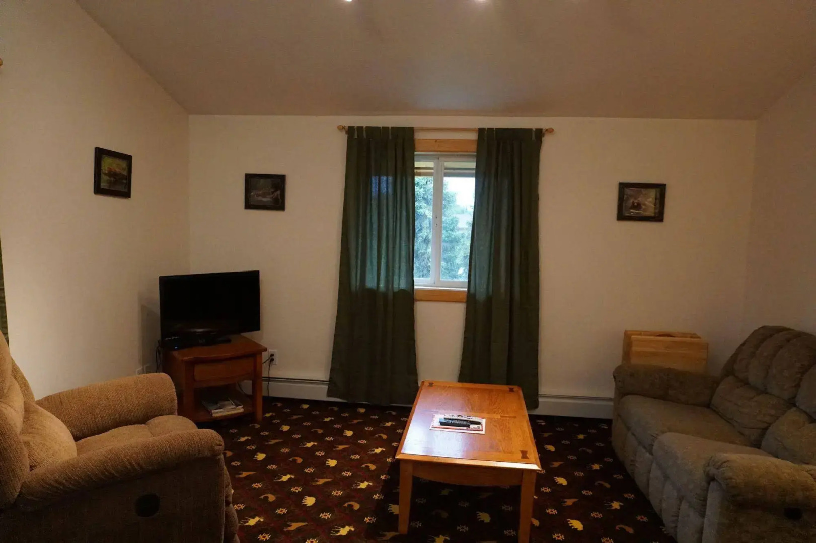 Salmon Catcher Lodge