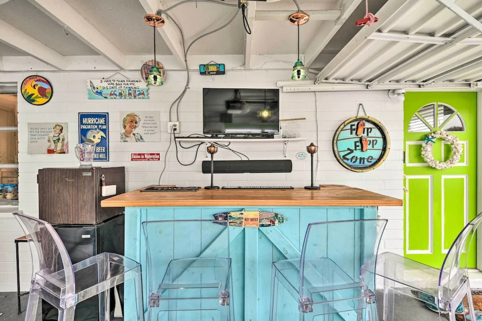 Pet-friendly Ormond Beach Home w/ Fire Pit!