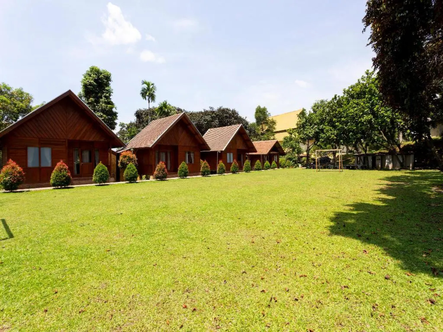 OYO 883 Pavo Resort