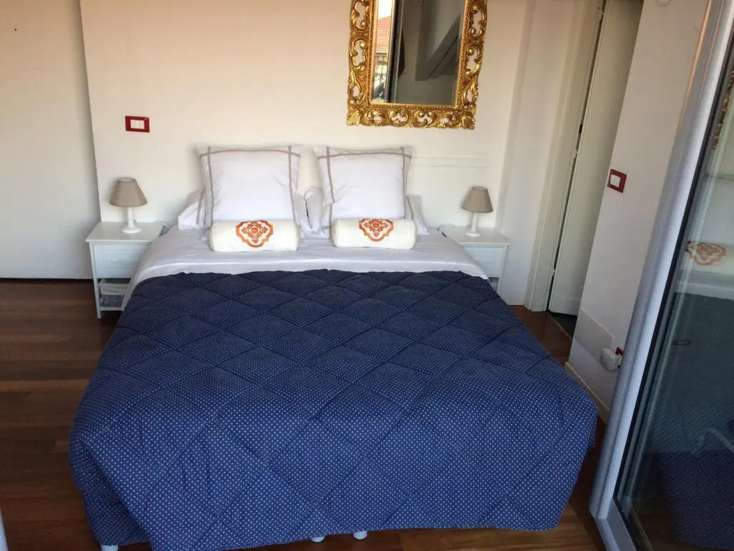 Apartment Pied à Terre with Terrazza in Milan City Center