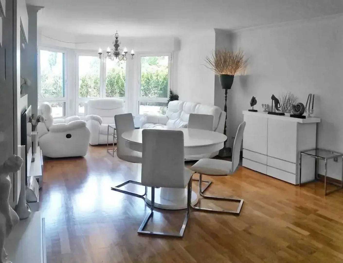 Zubimusu By People Rentals