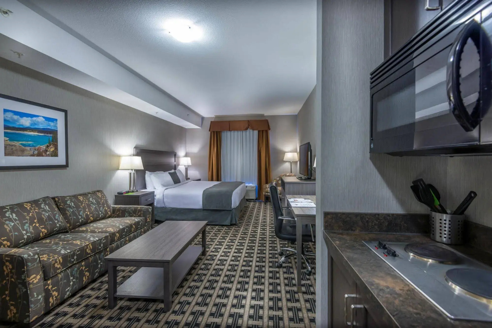 Timber Ridge Inn and Suites