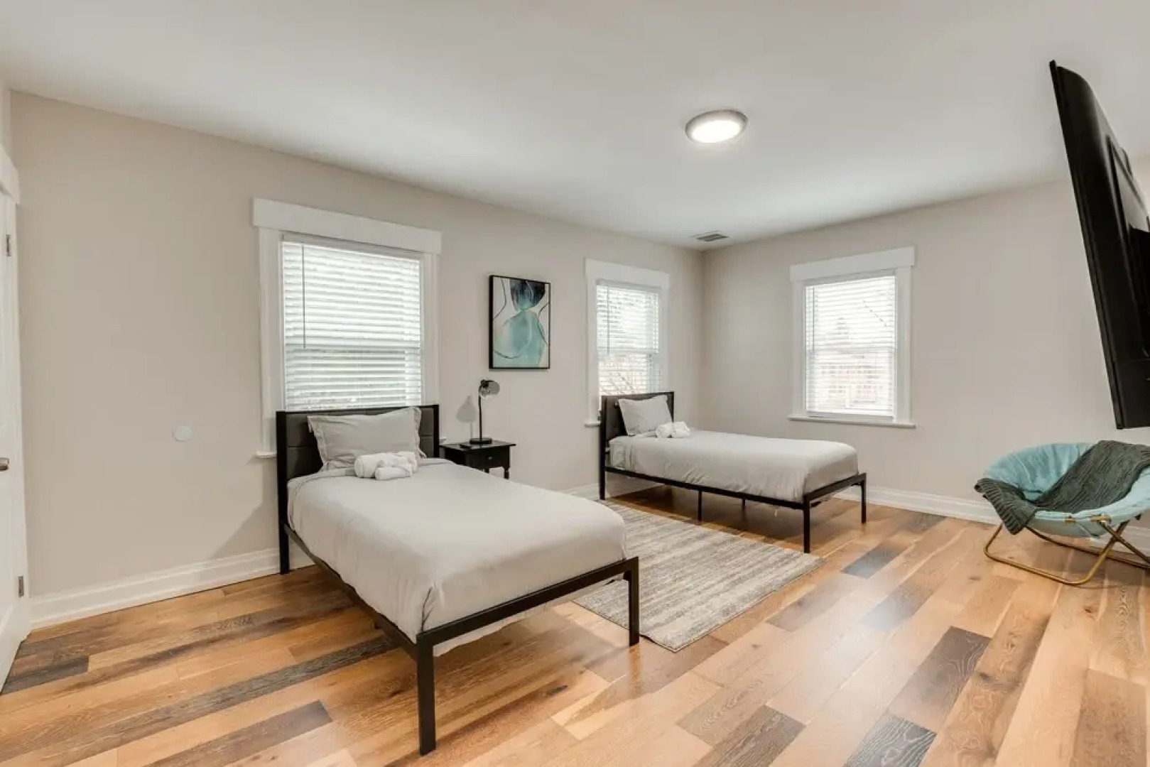 Spacious East Orange Home: Steps To Elmwood Park!