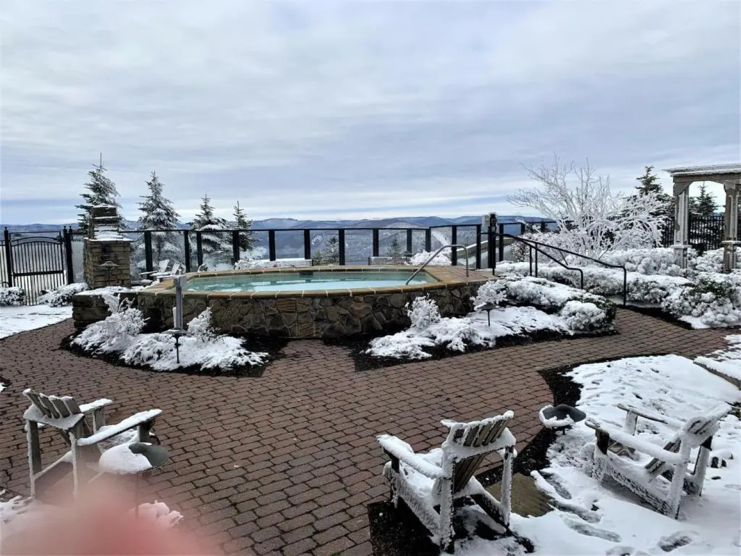 Seneca Unit 320 Deluxe Seneca 2 Bedroom, 2 Bath Condo