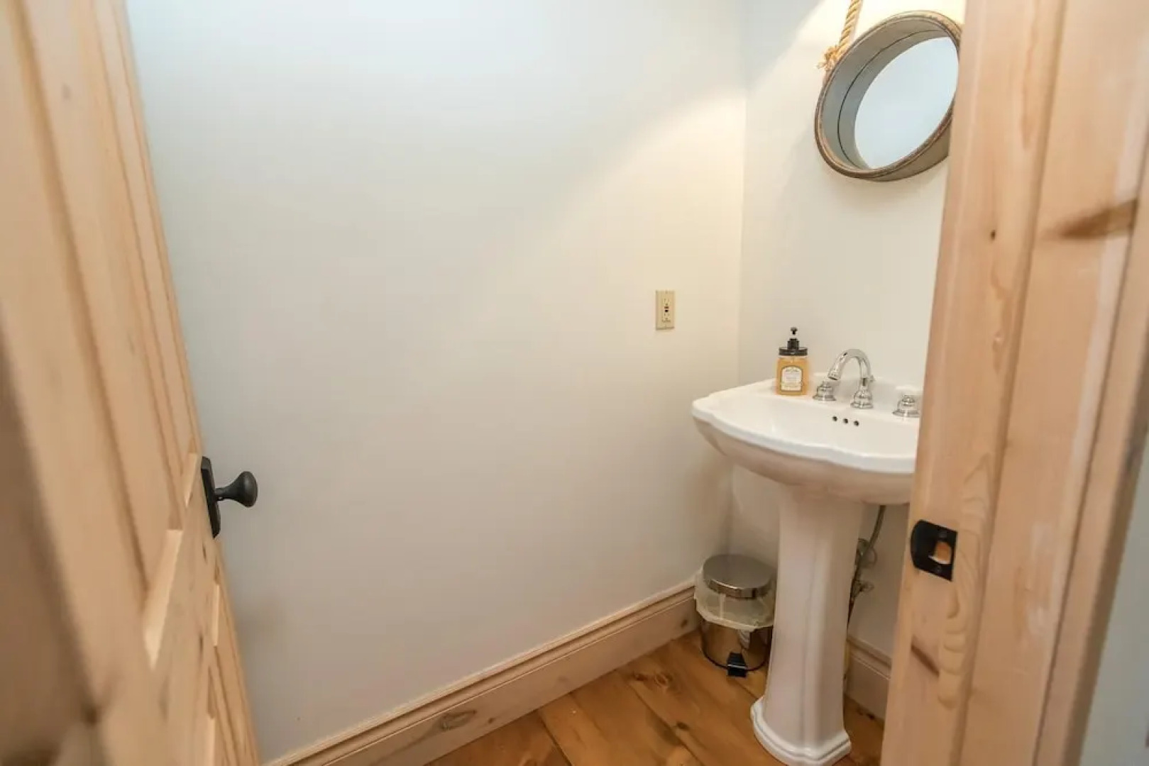 Fabulous Lake Muskoka Cottage & Boathouse~the perfect retreat!