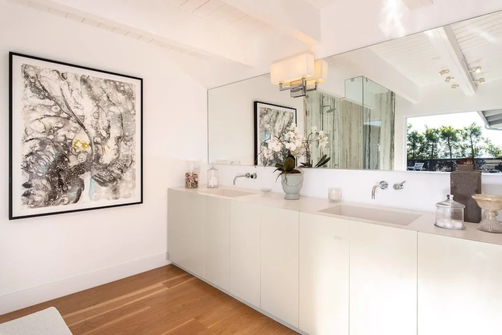 Beautifully Designed Palos Verdes Villa w/ Private Beach and Stunning Views