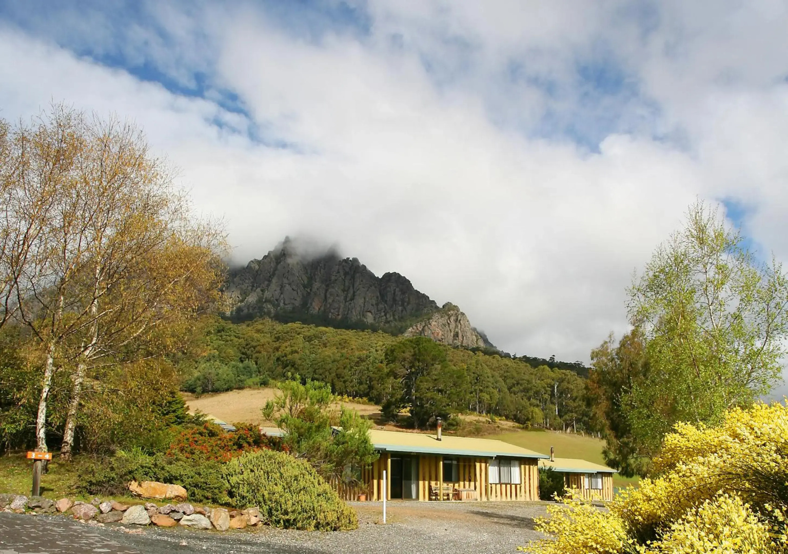 Silver Ridge Retreat